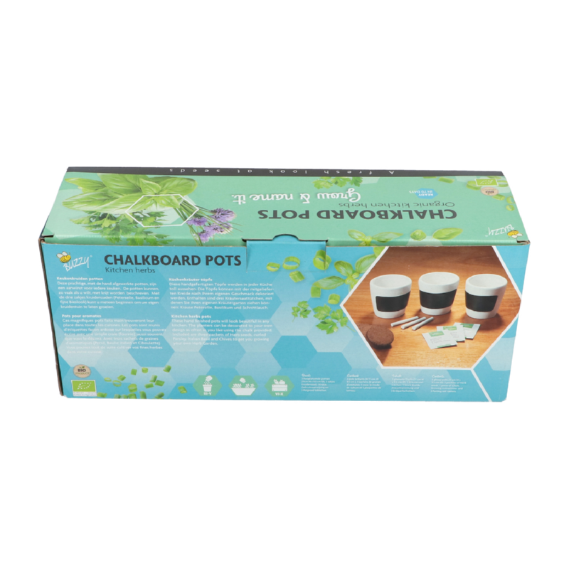 Kruiden set, drie witte potten met krijt en aarde
